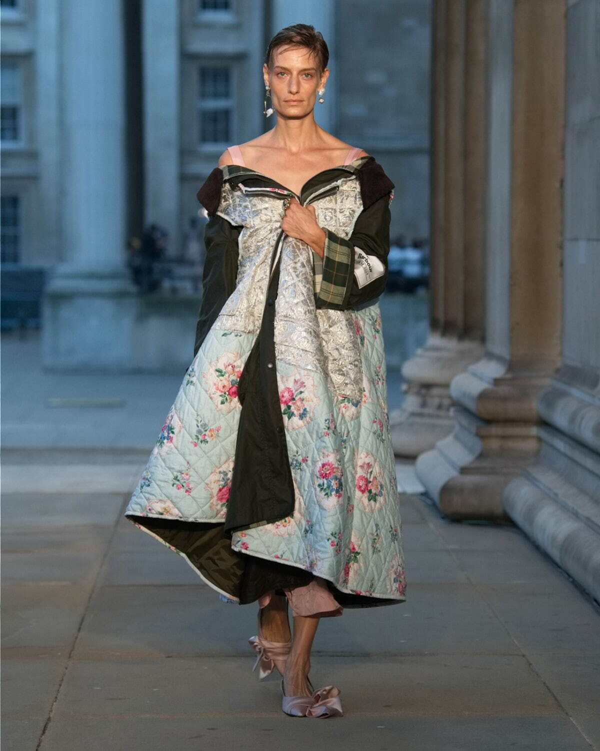 アーデム(ERDEM) 2024年春夏ウィメンズコレクション - ファッションプレス