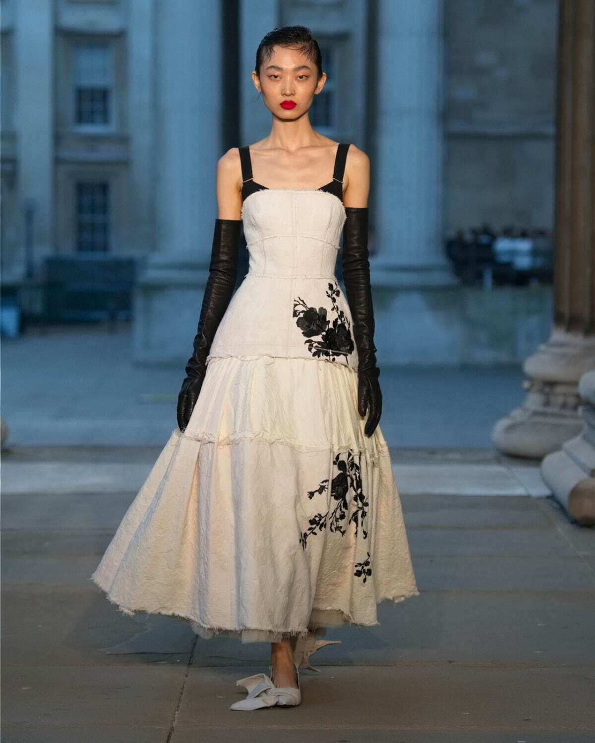 アーデム(ERDEM) 2024年春夏ウィメンズコレクション  - 写真15