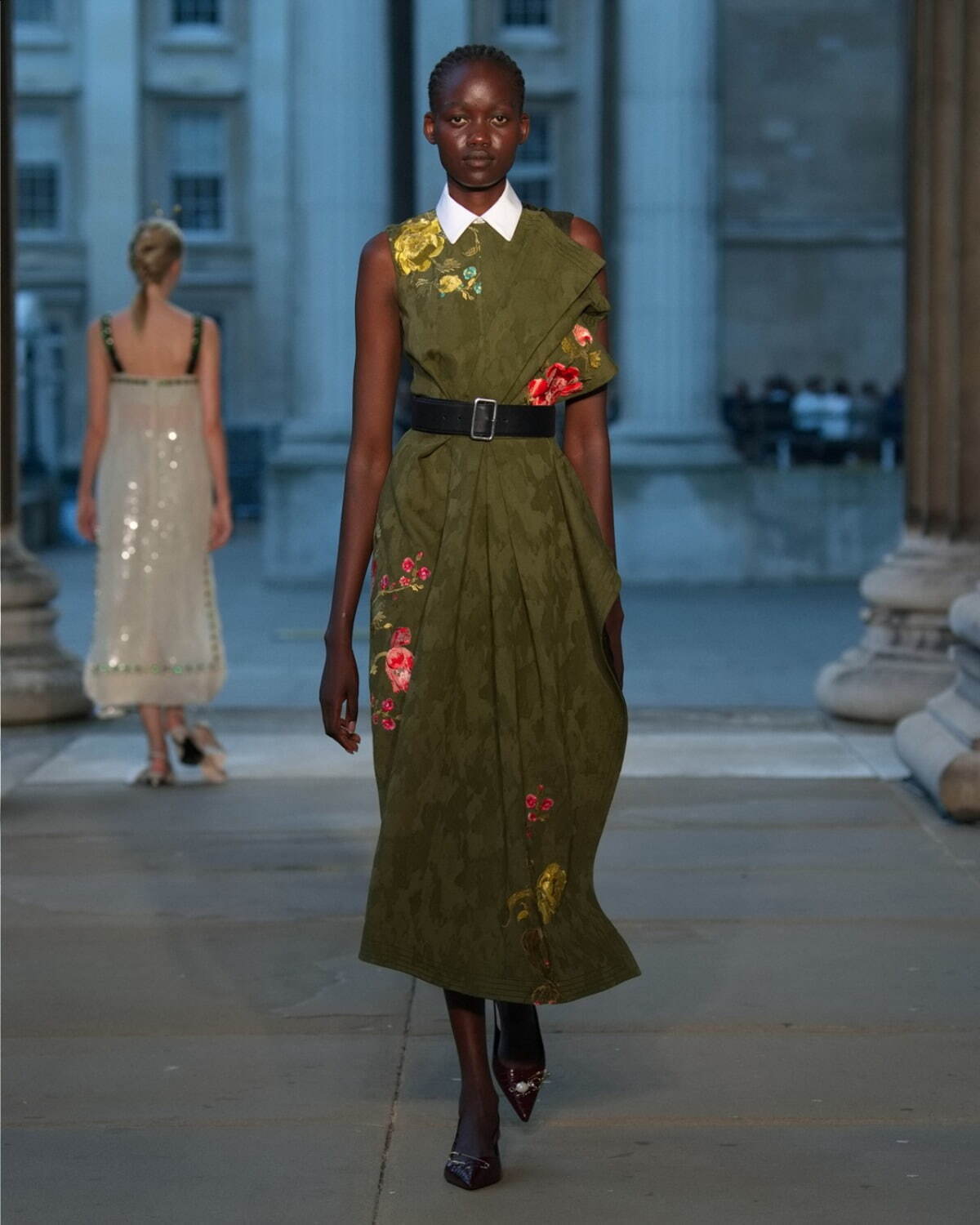 アーデム(ERDEM) 2024年春夏ウィメンズコレクション  - 写真20