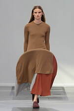 JW アンダーソン 24年春夏ウィメンズコレクション - おもちゃのような服｜写真24