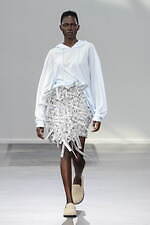 JW アンダーソン 24年春夏ウィメンズコレクション - おもちゃのような服｜写真33