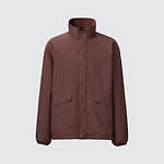 ユニクロ ユー 23年秋冬メンズ新作、立体フォルムの中綿アウター＆ダークトーンのフリースジャージー｜写真14