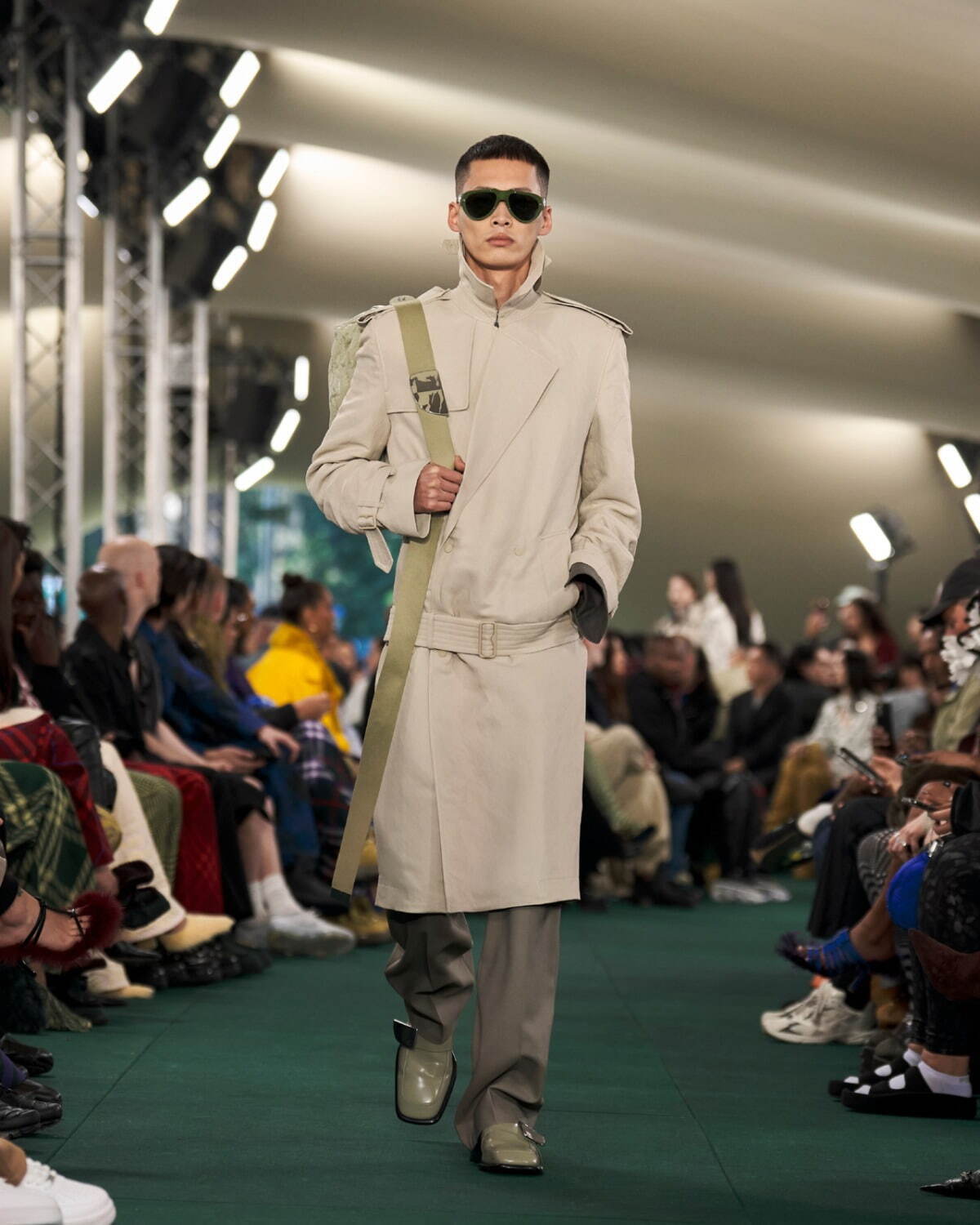 バーバリー(BURBERRY) 2024年夏ウィメンズ&メンズコレクション  - 写真9