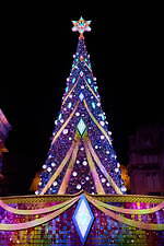 USJ「NO LIMIT！クリスマス 2023」“ド派手DJ”によるナイトショー＆30m越えのツリー｜写真39