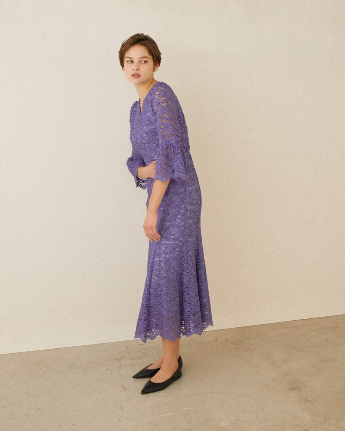 トロワズィエムチャコ 2023年春夏｜female ワンピース