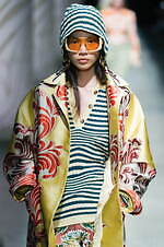 エトロ 2024年春夏コレクション - 大胆に、時に軽やかに｜写真16