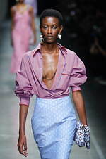 エトロ 2024年春夏コレクション - 大胆に、時に軽やかに｜写真50