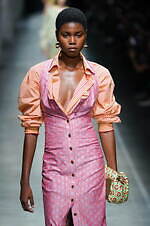 エトロ 2024年春夏コレクション - 大胆に、時に軽やかに｜写真56