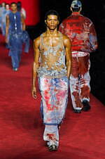 ディーゼル 2024年春夏コレクション - 熱狂に包まれたパーティへ｜写真14