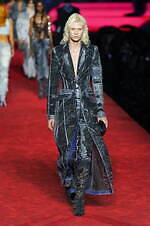 ディーゼル 2024年春夏コレクション - 熱狂に包まれたパーティへ｜写真28