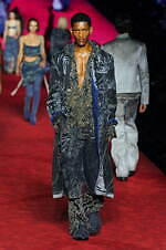 ディーゼル 2024年春夏コレクション - 熱狂に包まれたパーティへ｜写真33