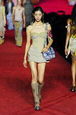 ディーゼル 2024年春夏コレクション - 熱狂に包まれたパーティへ｜写真42