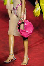 ディーゼル 2024年春夏コレクション - 熱狂に包まれたパーティへ｜写真70