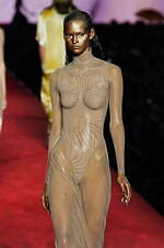 ディーゼル 2024年春夏コレクション - 熱狂に包まれたパーティへ｜写真92