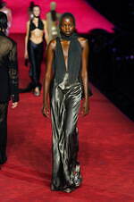 ディーゼル 2024年春夏コレクション - 熱狂に包まれたパーティへ｜写真98