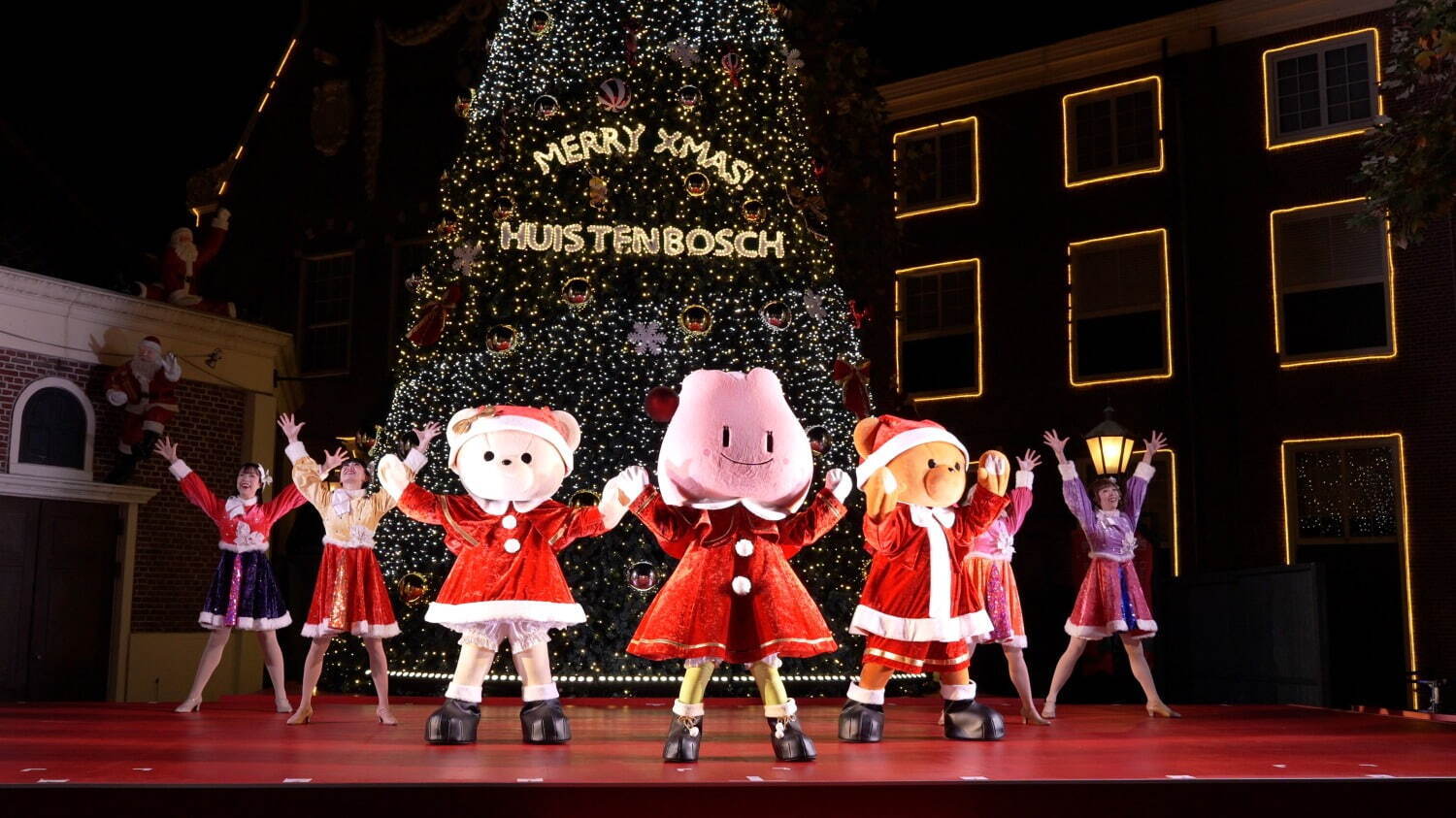 ハウステンボス「光の街のクリスマス」3階建てメリーゴーランド＆イルミネーション輝くマーケット｜写真10