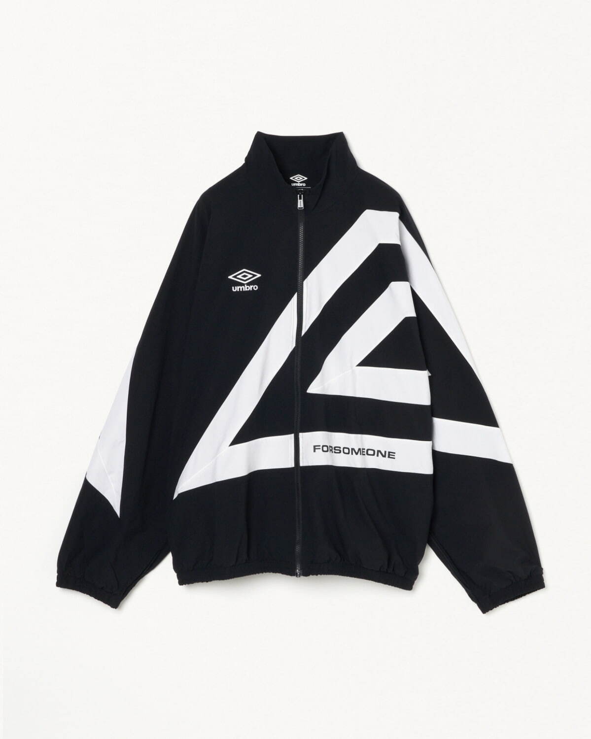 UMBRO TRACK TOP 59,400円