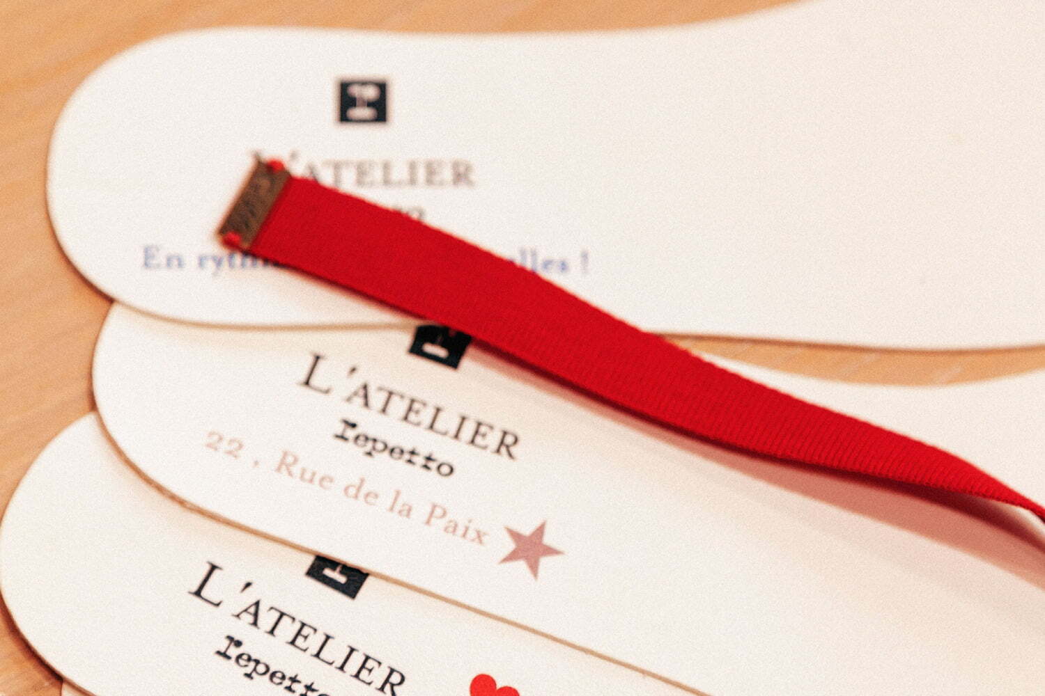 レペットのシューズをセミオーダー「アトリエレペット」名古屋で、約100種類のパーツ＆カラーでカスタム