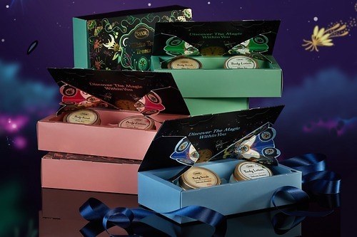 SABON23年クリスマスコフレ第4弾「ホワイトティー」など人気の香り3種のボディケアコフレ