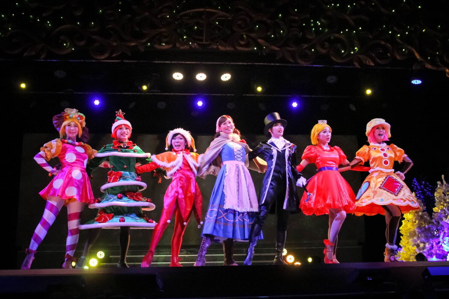 ラグーナテンボス23年イルミネーション、雲海やオーロラを表現した光の演出＆クリスマスマーケットも｜写真11