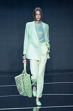 エンポリオ アルマーニ 2024年春夏コレクション - 楽しきバカンスへ｜写真34