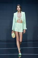 エンポリオ アルマーニ 2024年春夏コレクション - 楽しきバカンスへ｜写真36