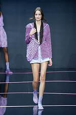 エンポリオ アルマーニ 2024年春夏コレクション - 楽しきバカンスへ｜写真50