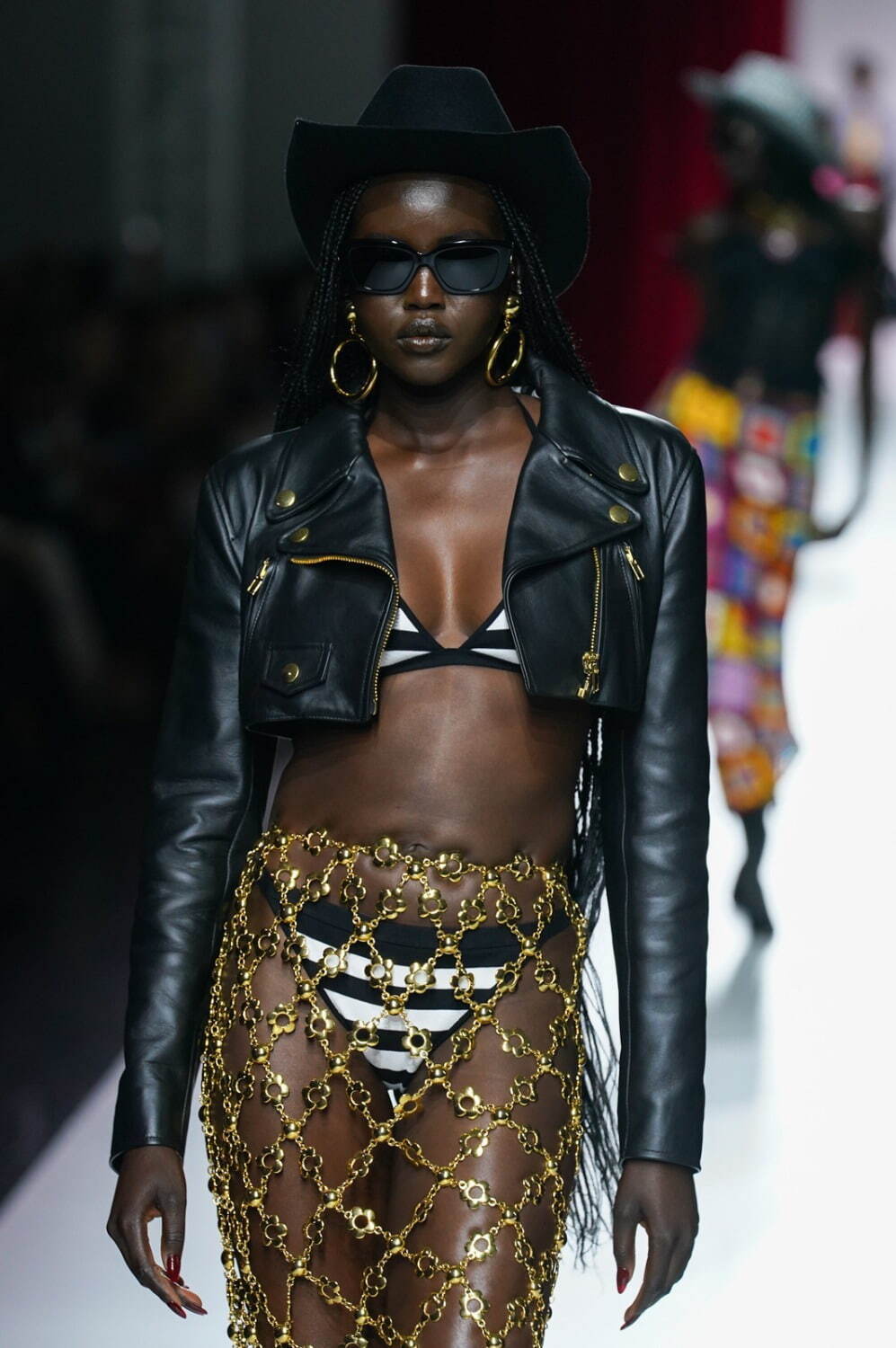 モスキーノ(MOSCHINO) 2024年春夏ウィメンズコレクション  - 写真19