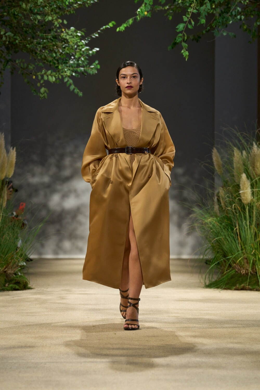 マックスマーラ(Max Mara) 2024年春夏ウィメンズコレクション  - 写真21