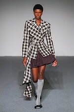 MSGM 2024年春夏コレクション - 多彩な色柄が溢れる世界｜写真9