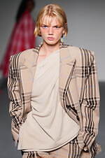 MSGM 2024年春夏コレクション - 多彩な色柄が溢れる世界｜写真23