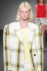 MSGM 2024年春夏コレクション - 多彩な色柄が溢れる世界｜写真27