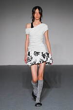 MSGM 2024年春夏コレクション - 多彩な色柄が溢れる世界｜写真32