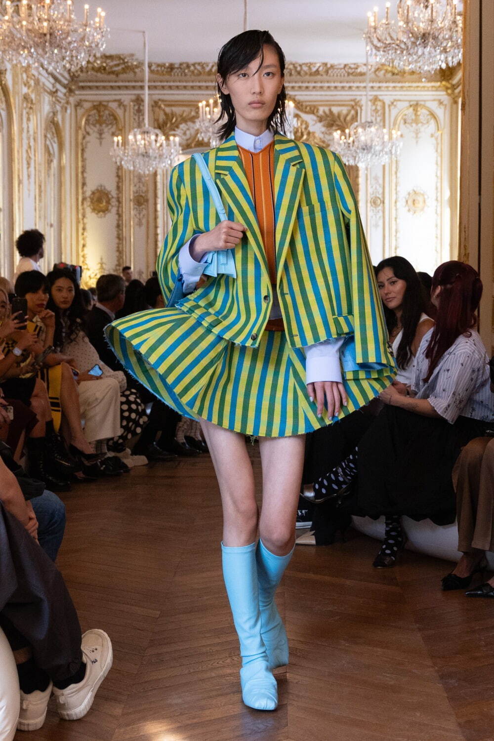 マルニ 2024年春夏コレクション - パリ、幻想の場 - ファッションプレス