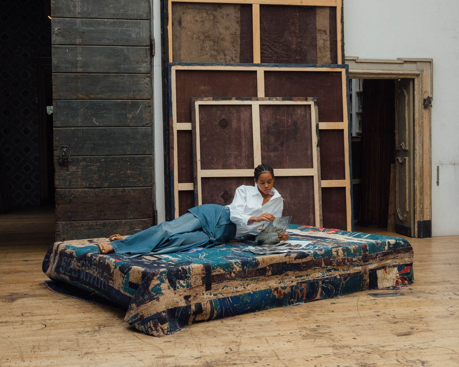 ヤコブ コーエン(JACOB COHËN) 2024年春夏ウィメンズコレクション  - 写真9