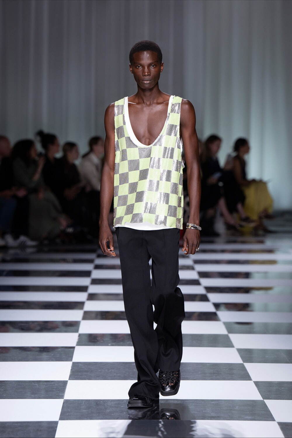 ヴェルサーチェ(VERSACE) 2024年春夏ウィメンズ&メンズコレクション  - 写真72