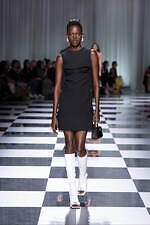 ヴェルサーチェ 2024年春夏コレクション - 優しく、軽やかなコントラスト｜写真66