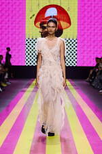 ディオール 2024年春夏ウィメンズコレクション - 強く、凛とした女性たち｜写真5