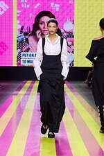 ディオール 2024年春夏ウィメンズコレクション - 強く、凛とした女性たち｜写真18