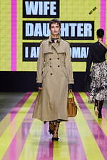 ディオール 2024年春夏ウィメンズコレクション - 強く、凛とした女性たち｜写真32