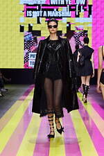 ディオール 2024年春夏ウィメンズコレクション - 強く、凛とした女性たち｜写真41