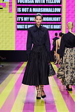 ディオール 2024年春夏ウィメンズコレクション - 強く、凛とした女性たち｜写真42