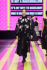 ディオール 2024年春夏ウィメンズコレクション - 強く、凛とした女性たち｜写真55