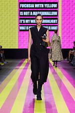 ディオール 2024年春夏ウィメンズコレクション - 強く、凛とした女性たち｜写真68