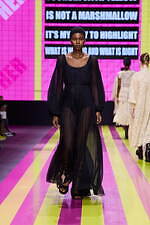 ディオール 2024年春夏ウィメンズコレクション - 強く、凛とした女性たち｜写真75