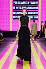 ディオール 2024年春夏ウィメンズコレクション - 強く、凛とした女性たち｜写真76