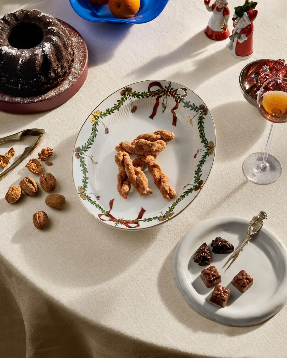 ロイヤル コペンハーゲンのクリスマス2023、サンタの磁器や楽器