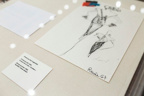 「クロエ バイ カール・ラガーフェルド」展がクロエ銀座店で、25年の代表的なアーカイブデザインを紹介