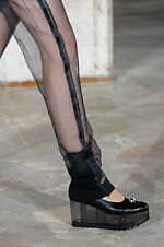 アンダーカバー 2024年春夏コレクション - 夢幻的な異空間｜写真5