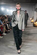 アンダーカバー 2024年春夏コレクション - 夢幻的な異空間｜写真22